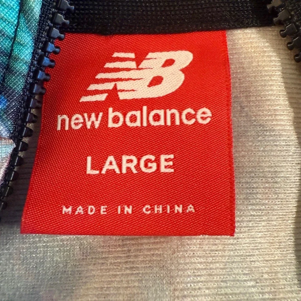 New Balance Hummingbird Graphic 1/4 zip tropical loud bird Size Large‎ - Picture 3 of 8